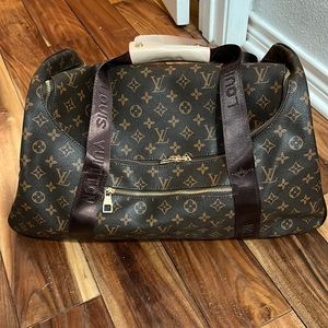 Louis Duffle not authentic
